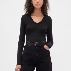 The Gap Modern T Long Sleeve